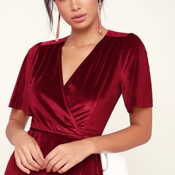 Lulu's Wine Red Velvet High Low Wrap Dress Size M Midi Dress - Picture 4 of 9